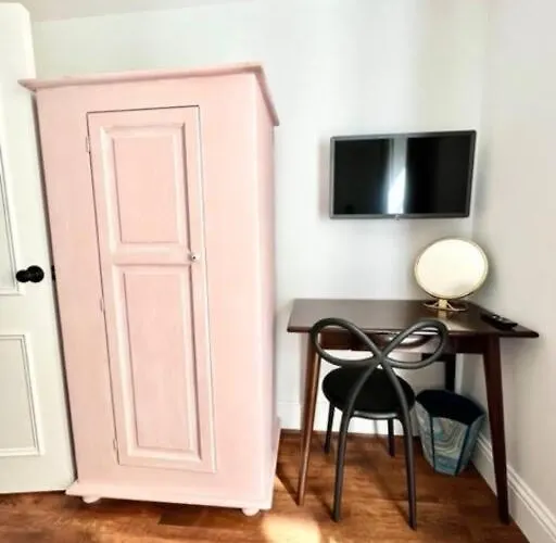 Redland - 1 Apartman *