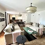 Апартаменты Redland - 1