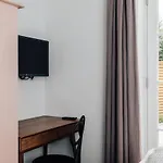 Redland - 1