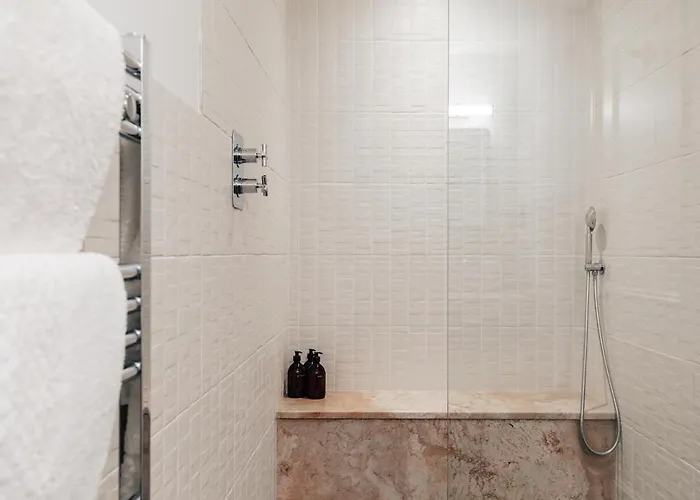 Apartment Redland - 1 *